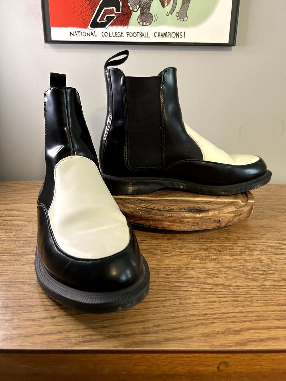 Dr Martens Aimelya Black White Chelsea size 9/EU 41